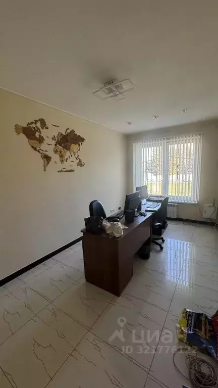 Офис в Северная Осетия, Владикавказ ул. Астана Кесаева, 8 (50 м) - Фото 1