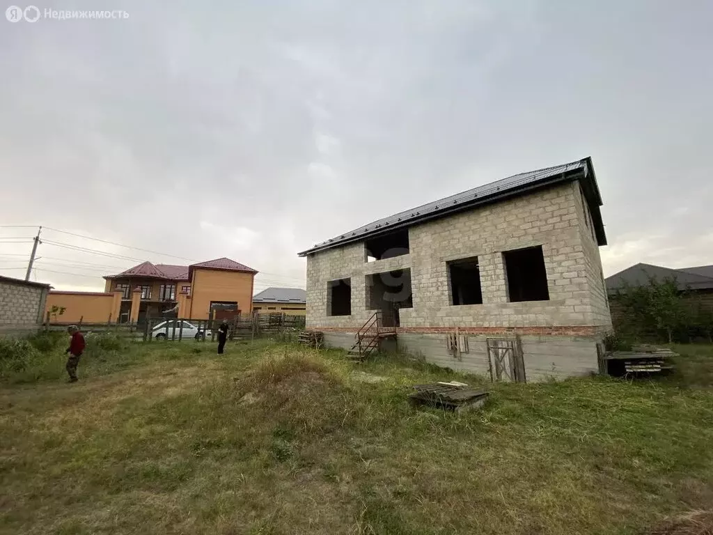 Дом в Назрань, улица А-Б.А. Богатырёва (300 м) - Фото 1