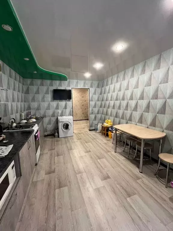 2-к. квартира, 60 м, 2/10 эт. - Фото 1