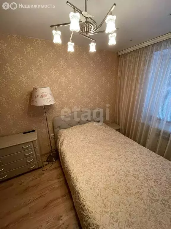 3-комнатная квартира: Крымская Роза, Октябрьская улица, 2 (52.5 м) - Фото 2