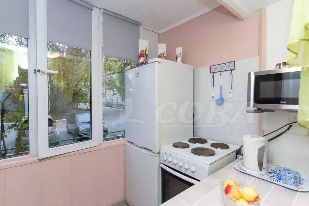 Студия Тюменская область, Тюмень ул. 30 лет Победы, 79 (14.0 м) - Фото 1