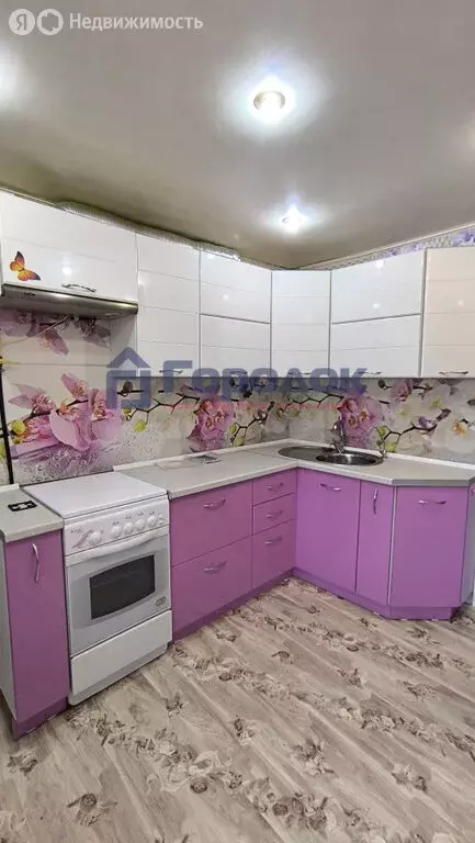 3-комнатная квартира: Каменск-Уральский, улица Лермонтова, 64 (57 м) - Фото 1