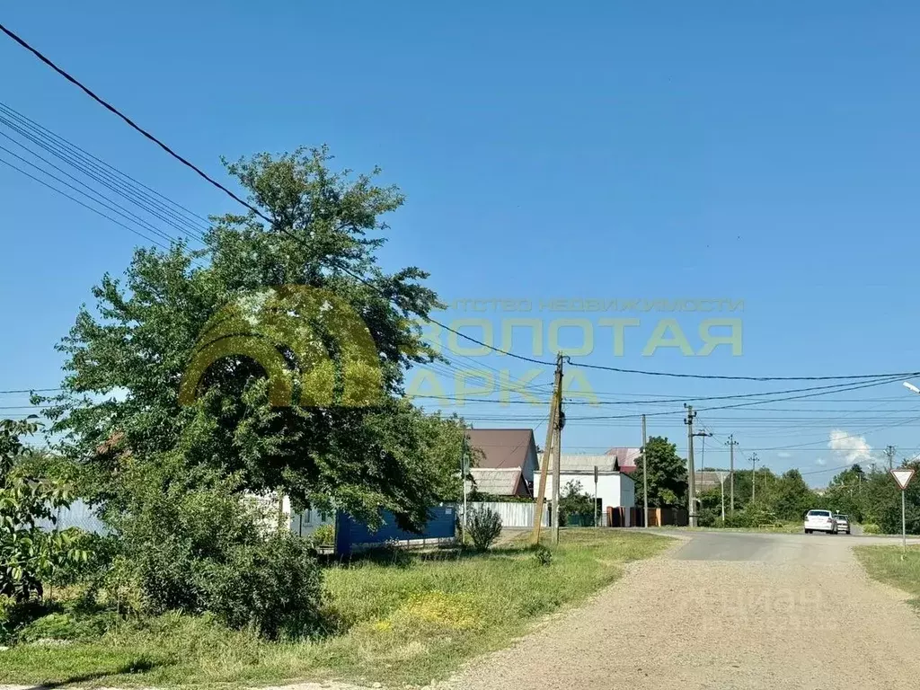 Дом в Краснодарский край, Красноармейский район, Полтавская ст-ца ... - Фото 1