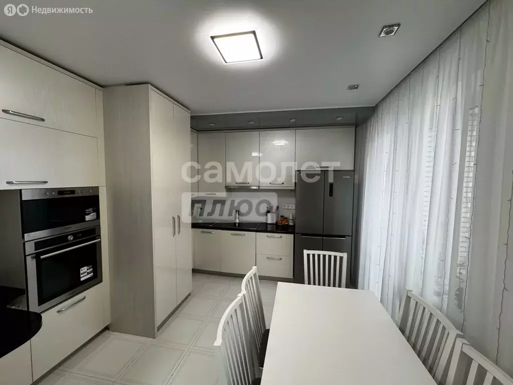 3-комнатная квартира: Ижевск, Нижняя улица, 10 (76.9 м) - Фото 1