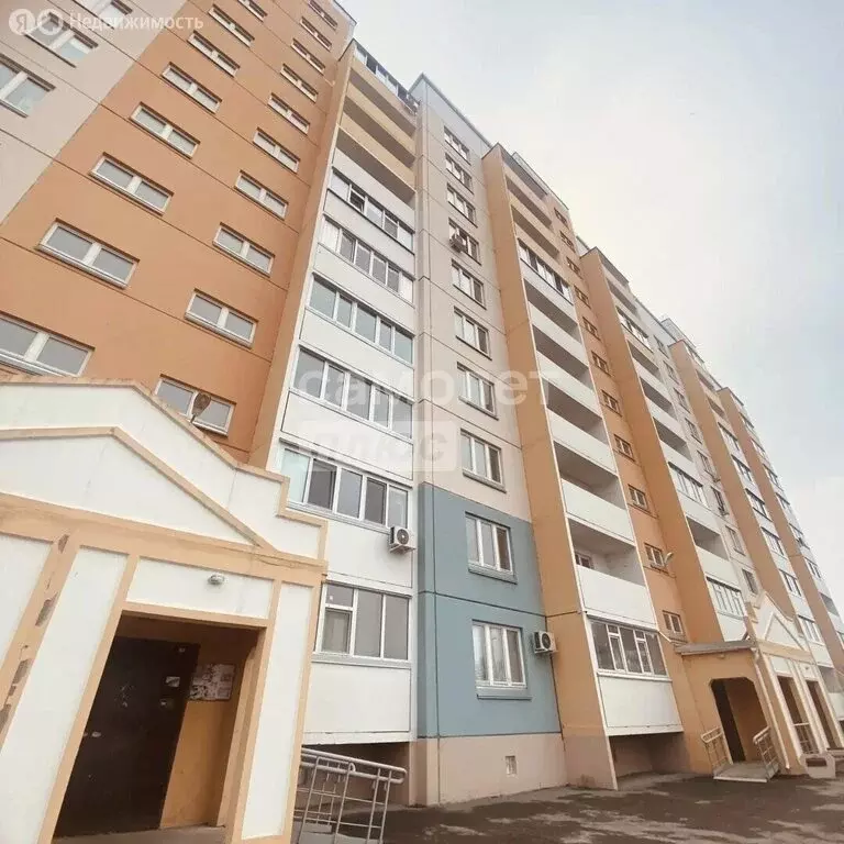 3-комнатная квартира: Тобольск, микрорайон Центральный, 24 (77.6 м) - Фото 1