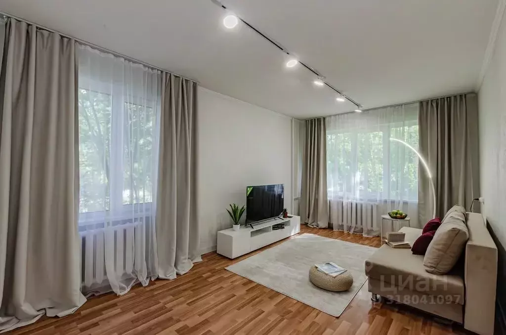 2-к кв. Татарстан, Казань ул. Короленко, 50а (44.0 м) - Фото 0