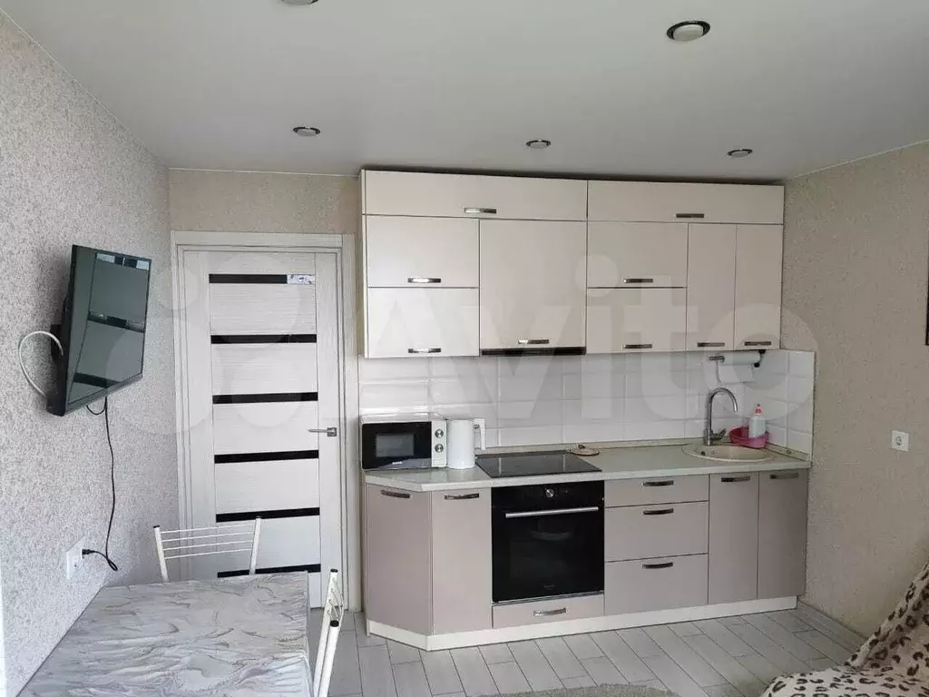 1-к. квартира, 45 м, 8/16 эт. - Фото 1