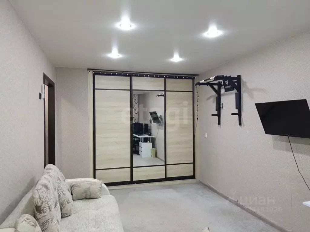 1-к кв. Омская область, Омск Городок Нефтяников мкр, ул. Волкова, 3 ... - Фото 1