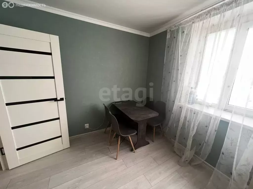 1-комнатная квартира: Старый Оскол, микрорайон Макаренко, 5 (40 м) - Фото 2