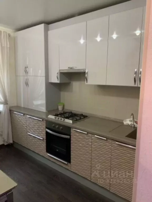 2-к кв. Астраханская область, Астрахань Боевая ул., 126к10 (40.0 м) - Фото 1