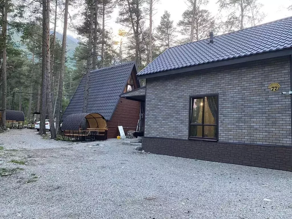 Дом в Кабардино-Балкария, Эльбрусский район, с. Терскол ул. ... - Фото 2