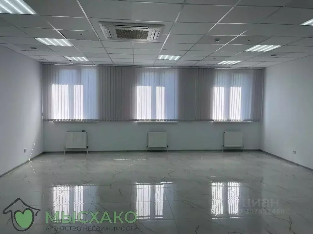 Офис в Краснодарский край, Новороссийск ул. Губернского (52 м) - Фото 1