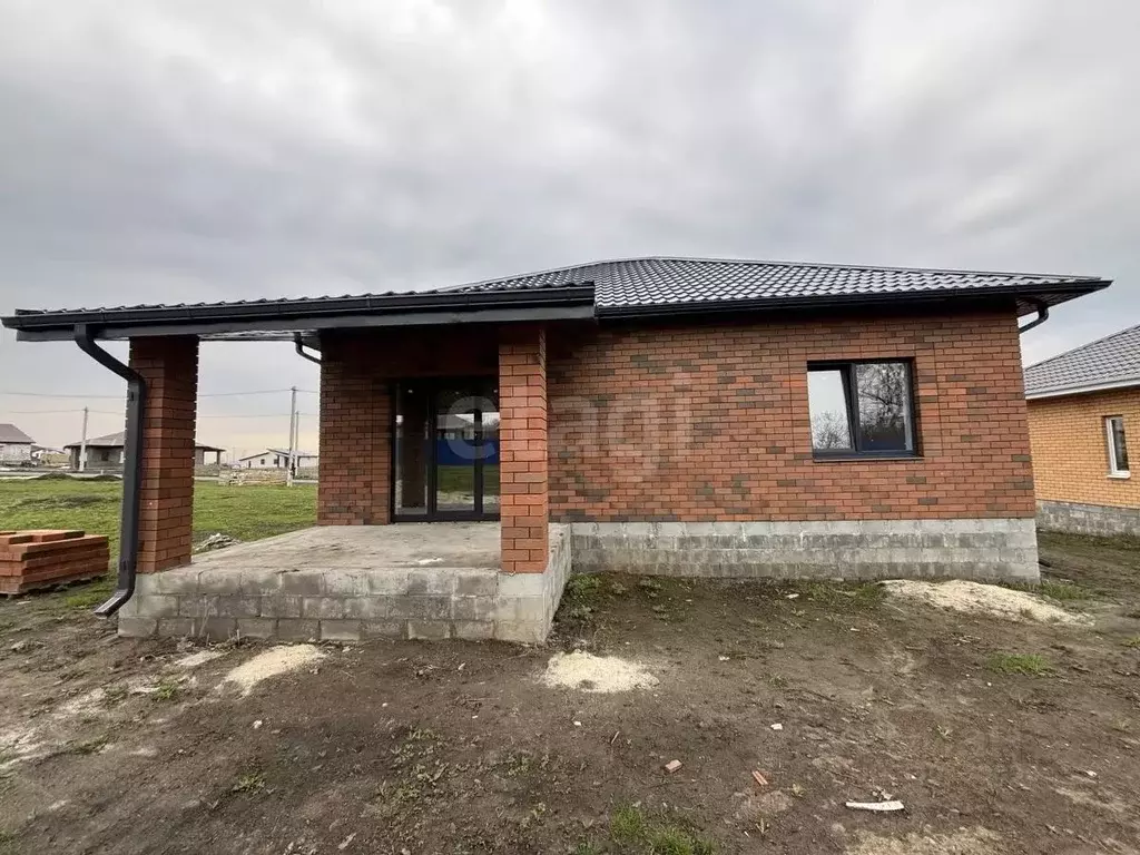 Дом в Белгородская область, Белгород ул. Грайворонская, 25 (100 м) - Фото 2