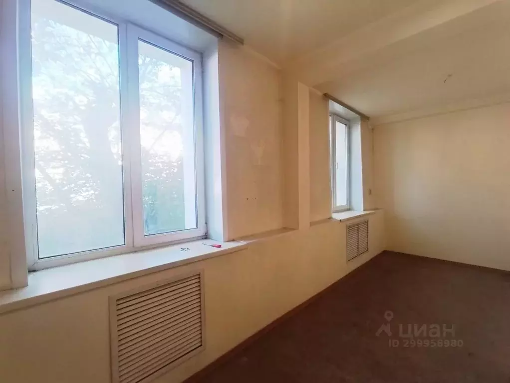 2-к кв. Кировская область, Киров ул. Шинников, 29а (64.1 м) - Фото 1