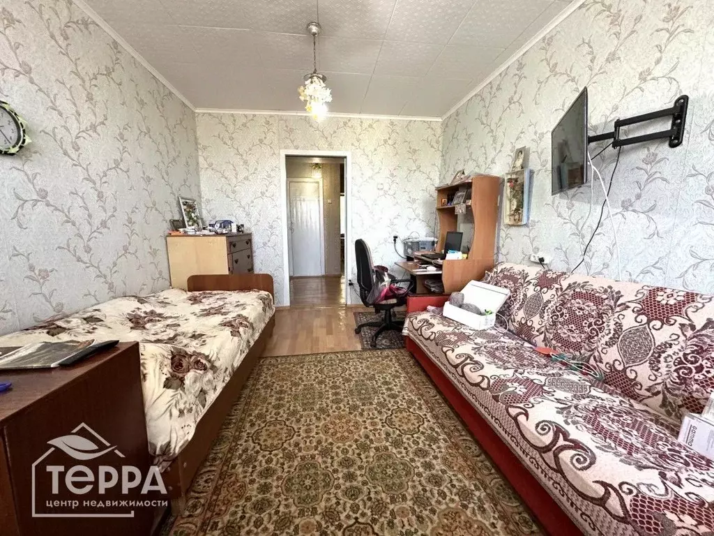 3-к кв. Крым, Сакский район, с. Уютное ул. Солнечная, 1 (68.0 м) - Фото 1