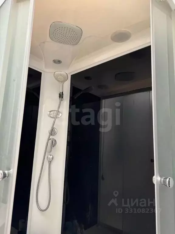 1-к кв. Тюменская область, Тюмень ул. Станислава Карнацевича, 7 (29.2 ... - Фото 0