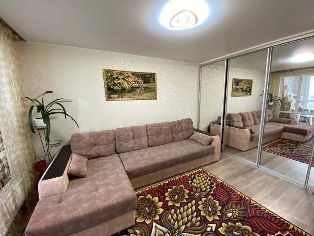 2-к кв. Тюменская область, Тюмень ул. Обдорская, 1 (53.1 м) - Фото 1