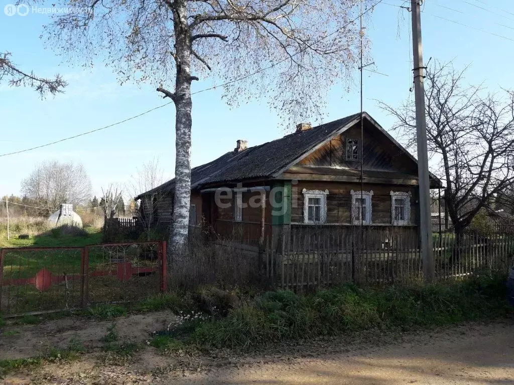 Дом в Вологодская область, Кадуйский муниципальный округ, деревня ... - Фото 0