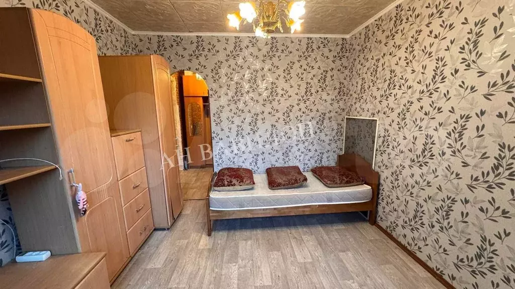 Комната 17 м в 1-к., 4/5 эт. - Фото 1