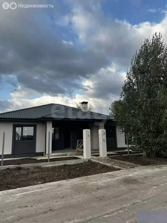 Дом в Ягодное, Осиновая улица (140 м) - Фото 0