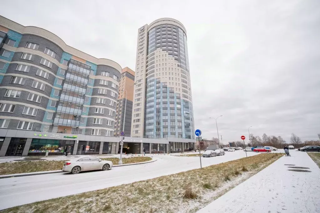 3-к кв. Свердловская область, Екатеринбург ул. Павлодарская, 4/2 (81.7 ... - Фото 2