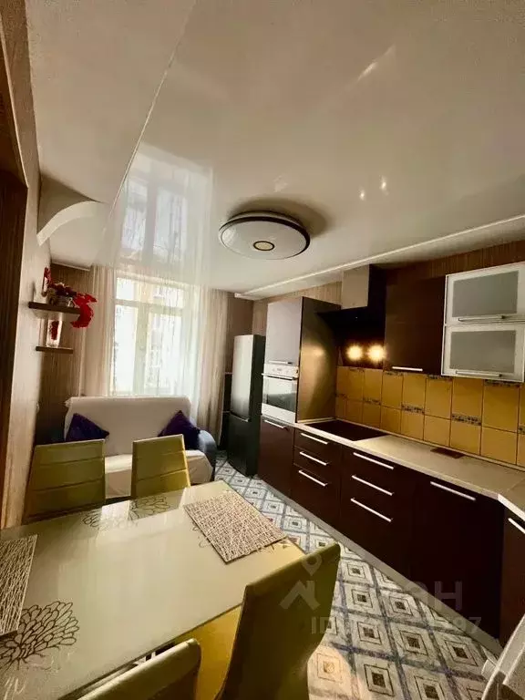 3-к кв. Иркутская область, Иркутск Волжская ул., 51 (80.0 м) - Фото 0