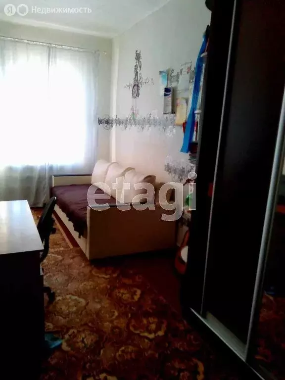 3-комнатная квартира: Ирбит, улица Кирова, 188 (61.3 м) - Фото 2