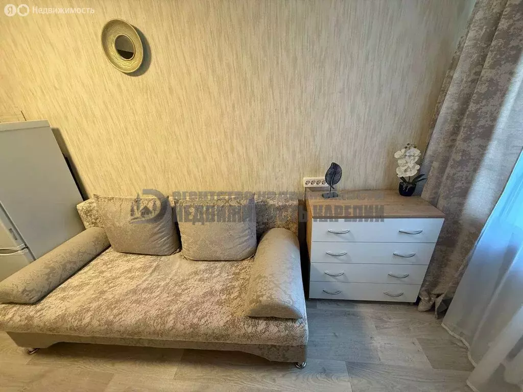 1к в 9-комнатной квартире (11.1 м) - Фото 1