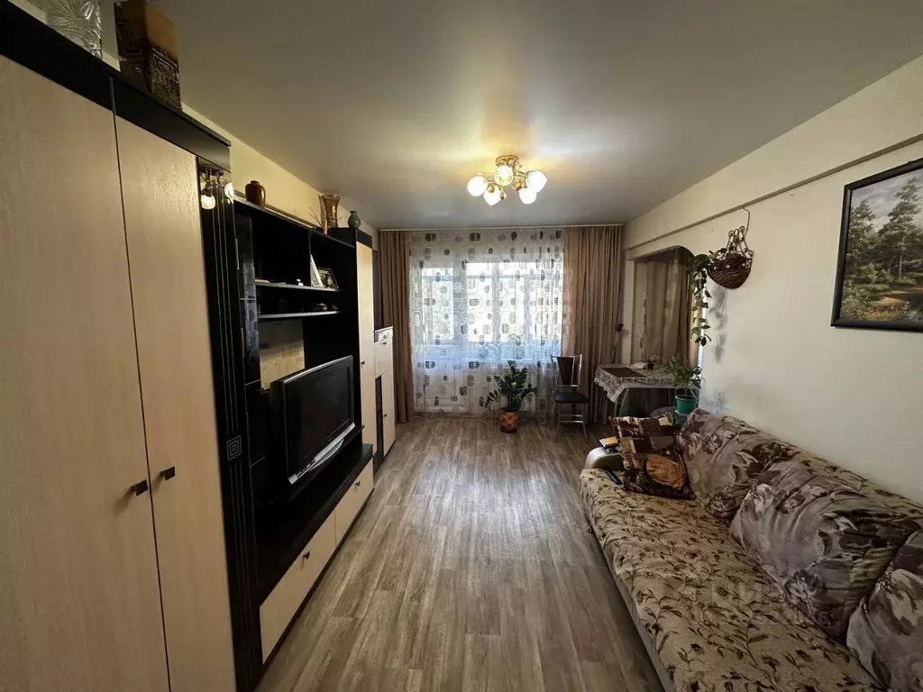 3-к кв. Ульяновская область, Ульяновск ул. Варейкиса, 39 (48.0 м) - Фото 0