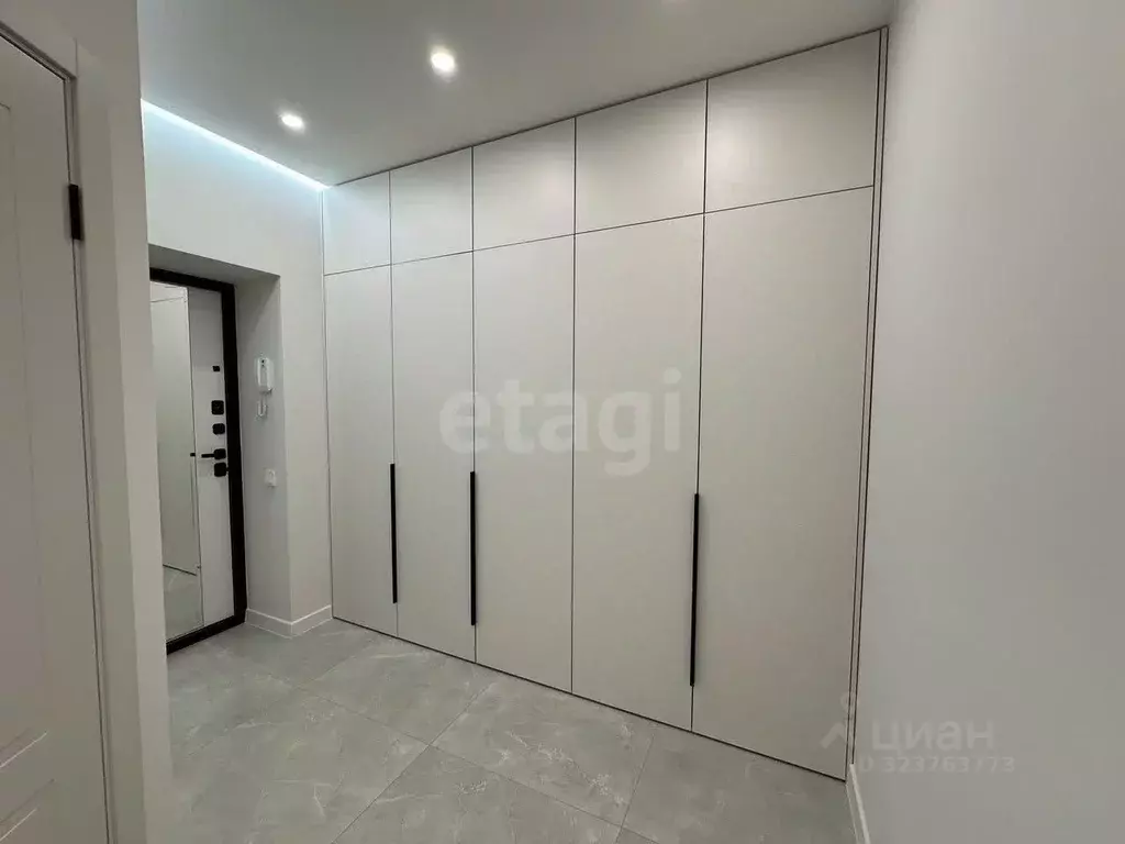 2-к кв. Калужская область, Калуга ул. Минская, 40 (60.0 м) - Фото 2