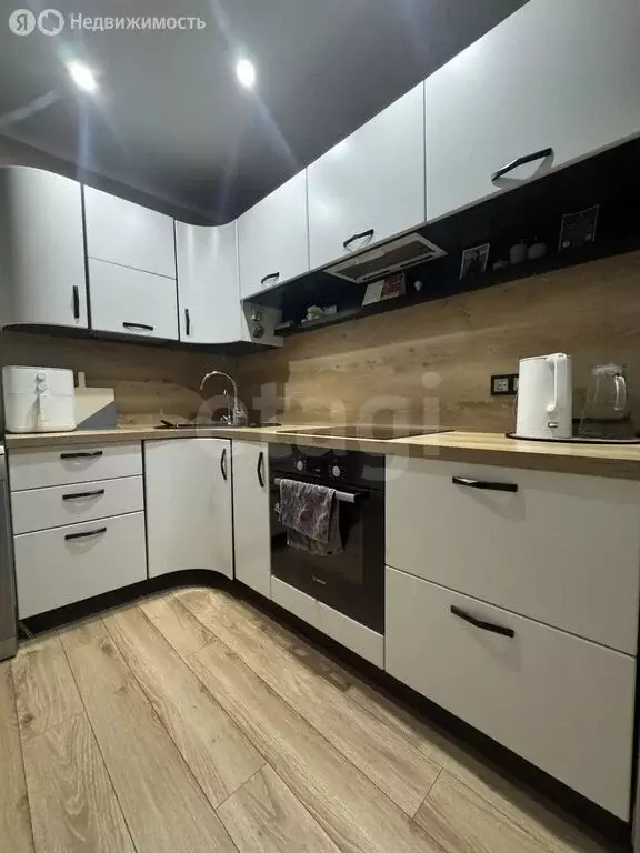 3-комнатная квартира: Улан-Удэ, улица Лимонова, 14 (68.2 м) - Фото 1