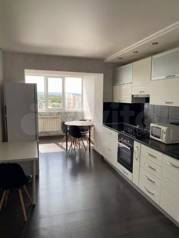 2-к. квартира, 60 м, 5/5 эт. - Фото 0