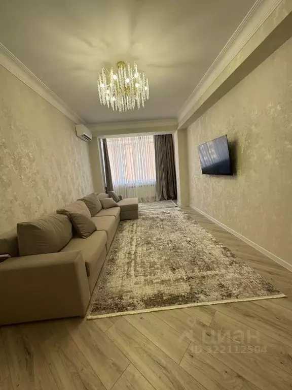 4-к кв. Дагестан, Каспийск просп. Акулиничева, 33А (84.0 м) - Фото 1