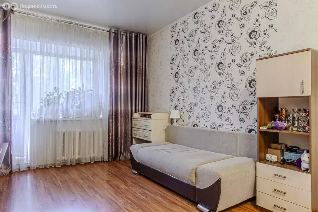 3-комнатная квартира: Казань, улица Соловецких Юнг, 1 (89.2 м) - Фото 0