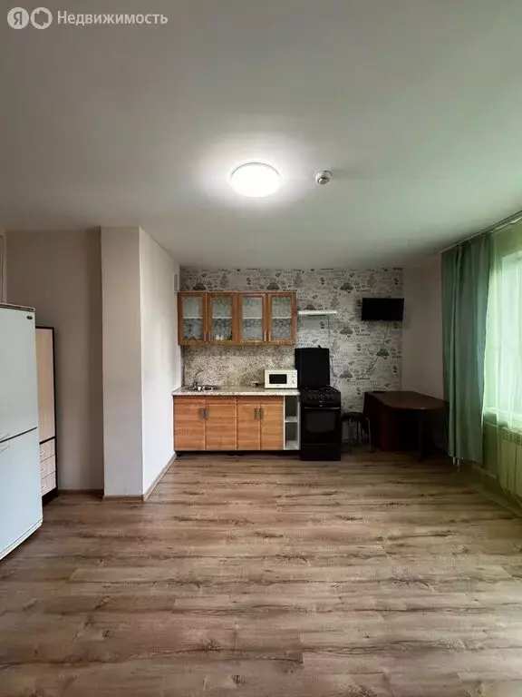 Квартира-студия: Братск, жилой район Гидростроитель, Вокзальная улица, ... - Фото 1