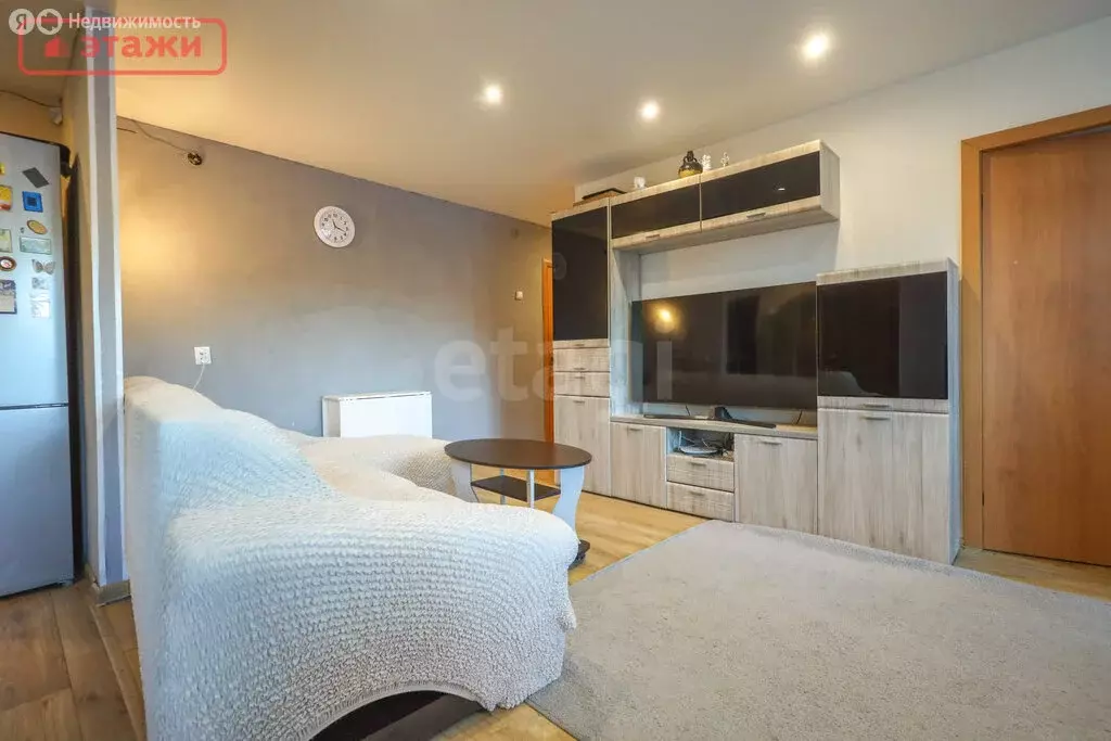 3-комнатная квартира: Петрозаводск, проспект Ленина, 20 (55.4 м) - Фото 2