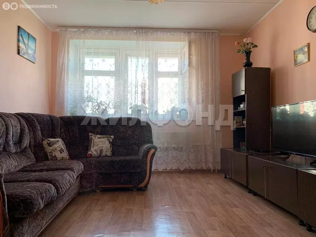 4-комнатная квартира: Новосибирск, улица Молодости, 46 (71.9 м) - Фото 0
