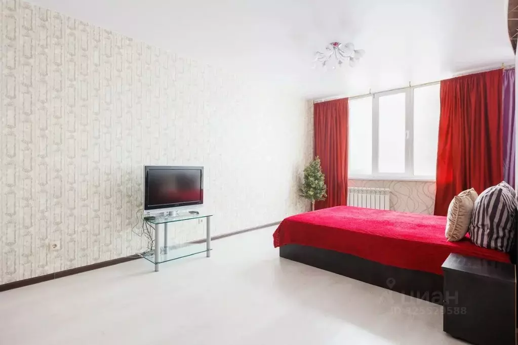 1-к кв. Новосибирская область, Новосибирск ул. Декабристов, 10 (50.0 ... - Фото 1