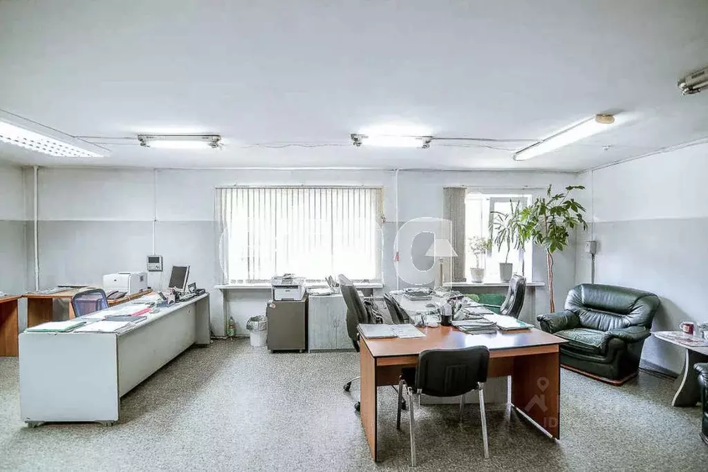 Офис в Сахалинская область, Южно-Сахалинск Тихоокеанская ул., 16А (181 ... - Фото 1