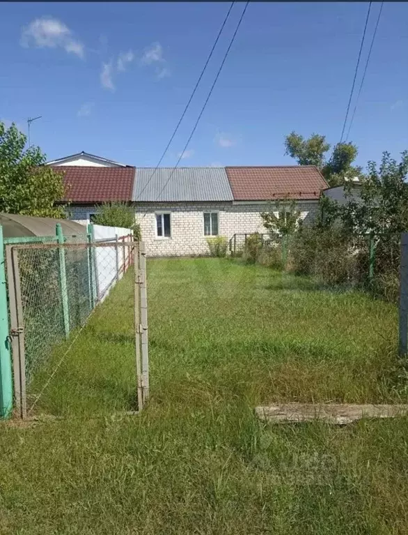 Дом в Брянская область, Брянск ул. Александра Захарченко (68 м) - Фото 0