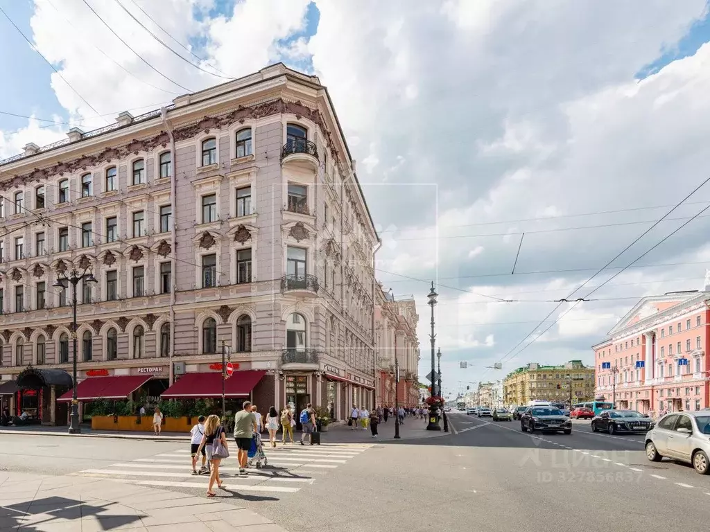 Офис в Санкт-Петербург ул. Рубинштейна, 1/43 (235 м) - Фото 0