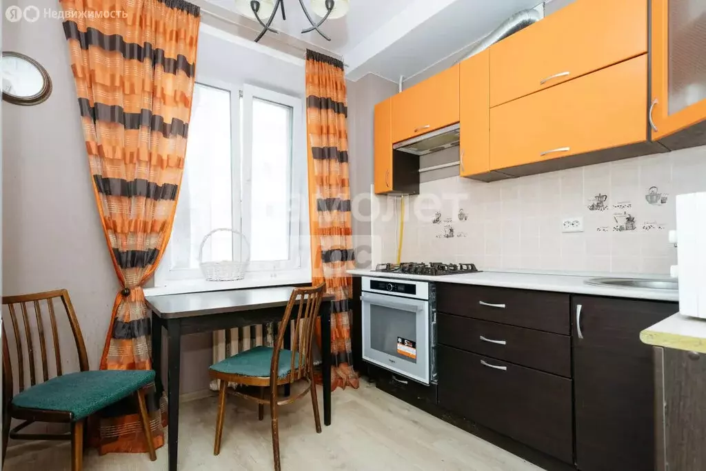 3-комнатная квартира: Казань, улица Заря, 4 (72.6 м) - Фото 1