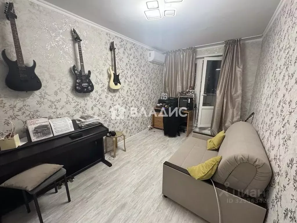 3-к кв. Москва Профсоюзная ул., 98К1 (58.9 м) - Фото 1