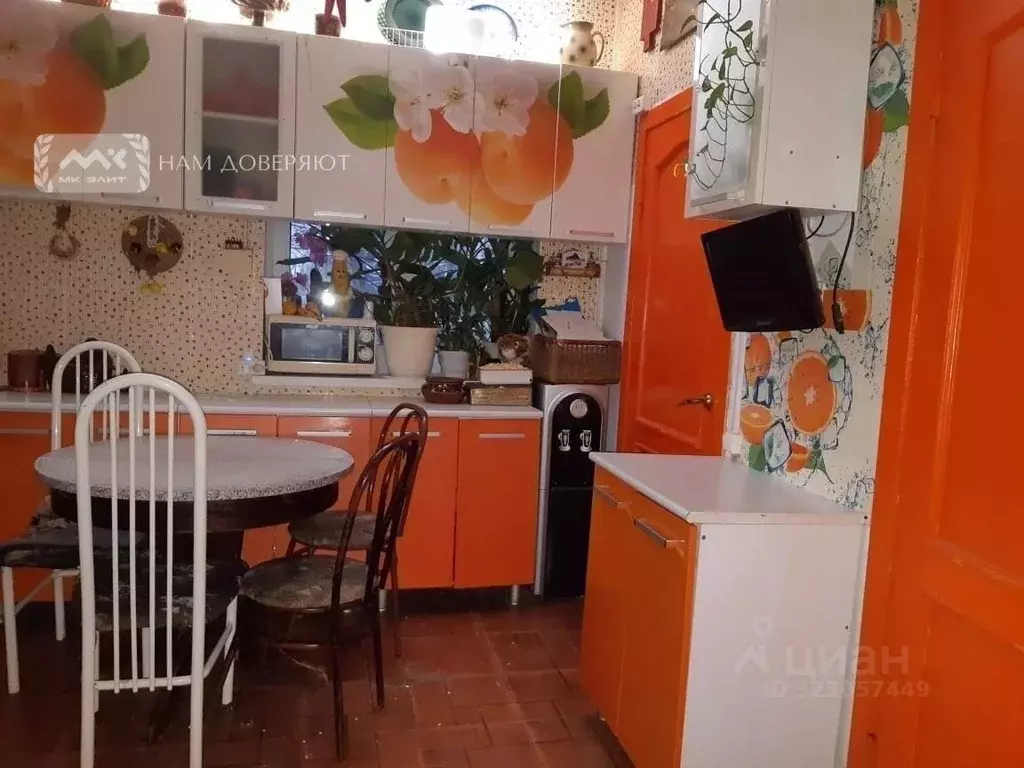 Дом в Ленинградская область, Лужский район, пос. Торковичи Цветочная ... - Фото 2