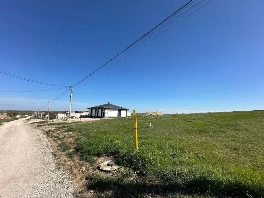 Участок в Крым, Симферопольский район, с. Урожайное ул. Таврическая ... - Фото 2