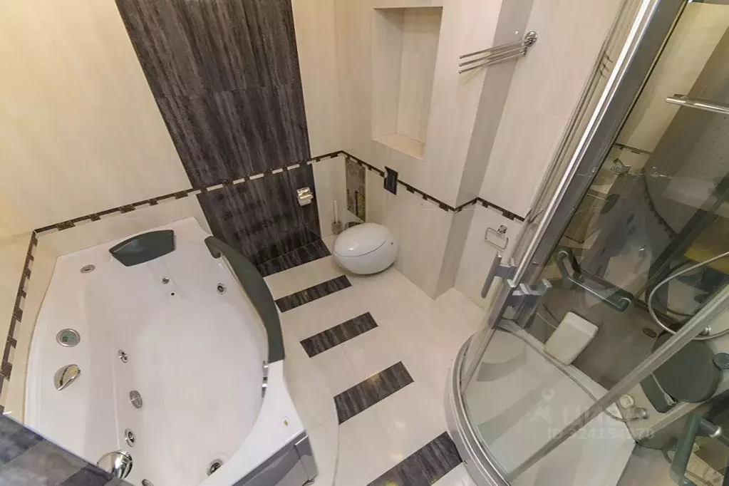 3-к кв. Свердловская область, Екатеринбург ул. Ботаническая, 17 (103.0 ... - Фото 1