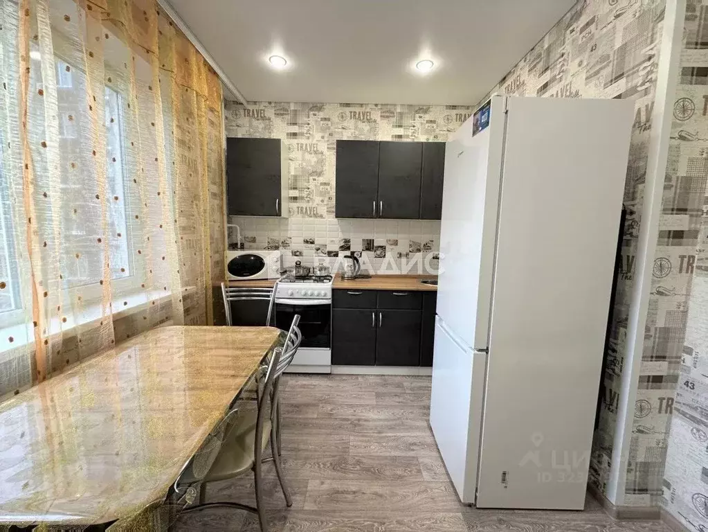 1-к кв. Саратовская область, Балаково ул. Братьев Захаровых, 16 (37.0 ... - Фото 1