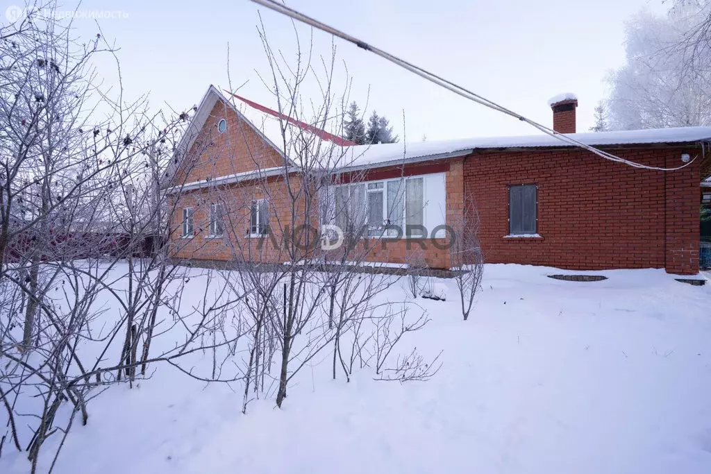 Дом в село Октябрьский, Садовая улица, 55 (168.2 м) - Фото 1