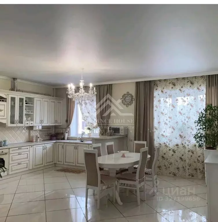 Дом в Татарстан, Высокогорское с/пос, с. Пермяки ул. Азина (110 м) - Фото 1