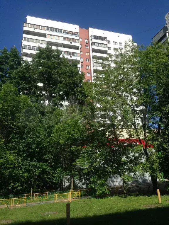 1-к. квартира, 43 м, 9/17 эт. - Фото 0